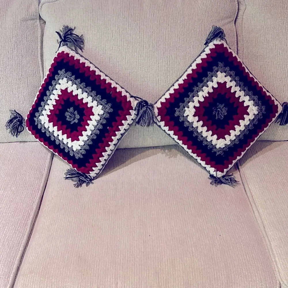 Granny Square Set of Two Pillows 14 x 14 Excellent Condition